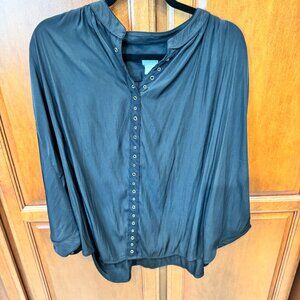 Women's Chico Size 3 Black Blouse with Grommets